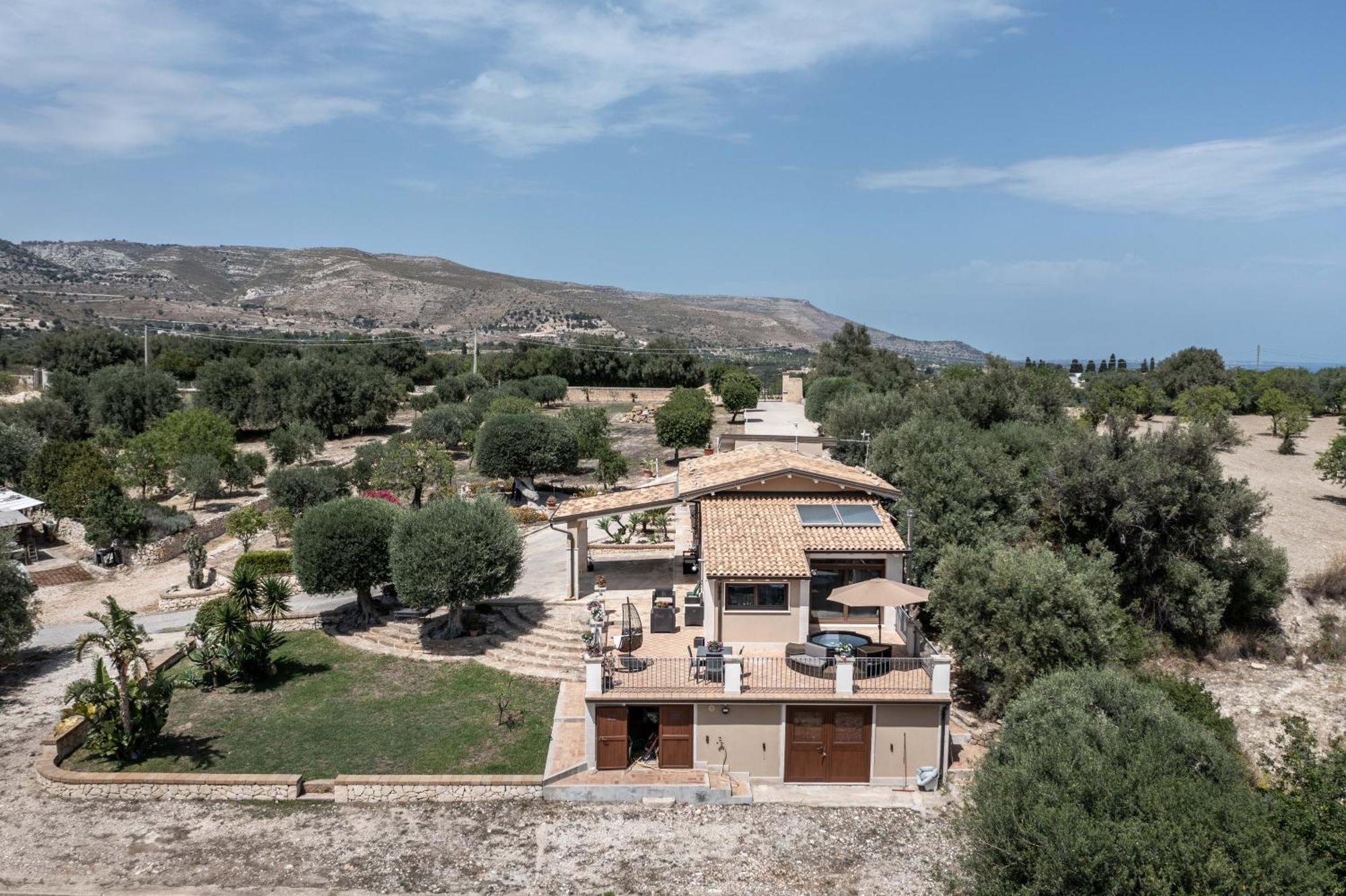 Villa Badessa Noto Luaran gambar